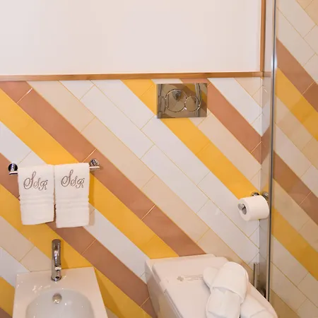 Stylish סורנטו