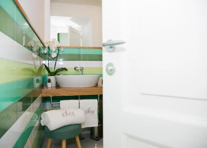 Stylish Konukevi Sorrento